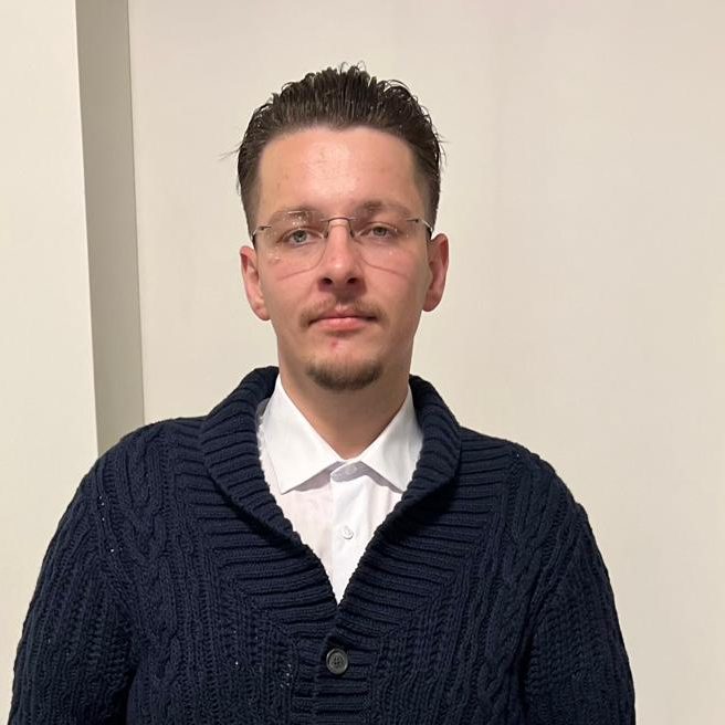 Marius  - Senior Project Manager – Construction & Rénovation