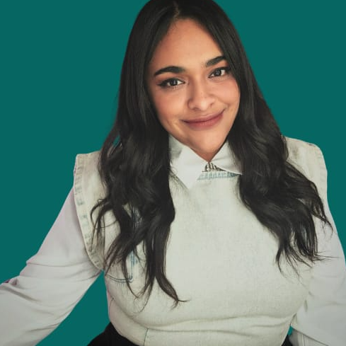 Debby Oyarvide Aveiga - Paid Media & Performance Marketing Specialist