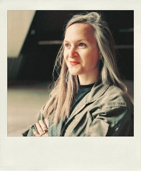 Elisa Palmer - Experte en Relations Presse, Communication