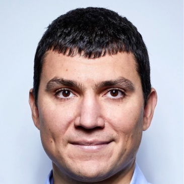 Ádám Csernák