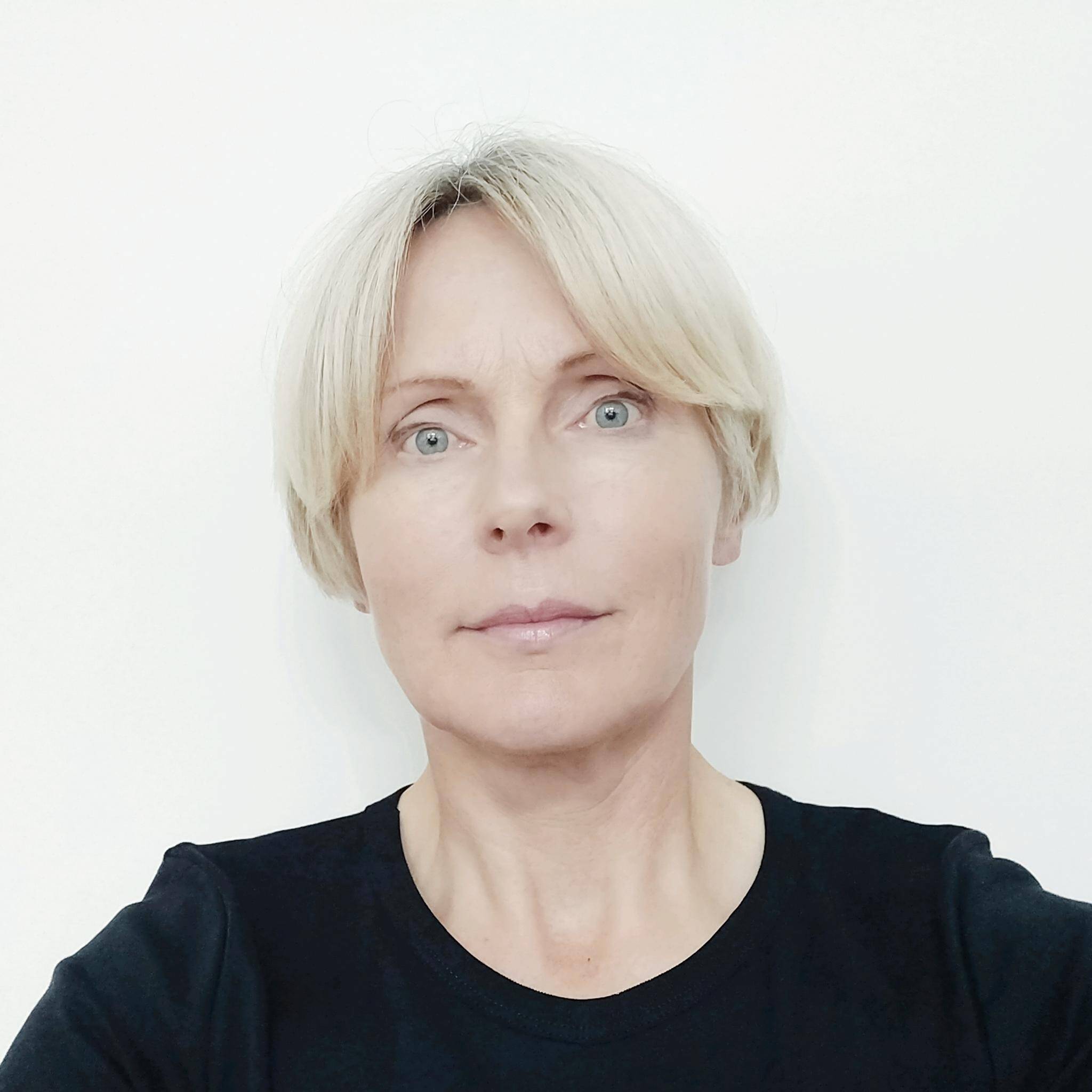 Caroline M. - Senior Creative Director