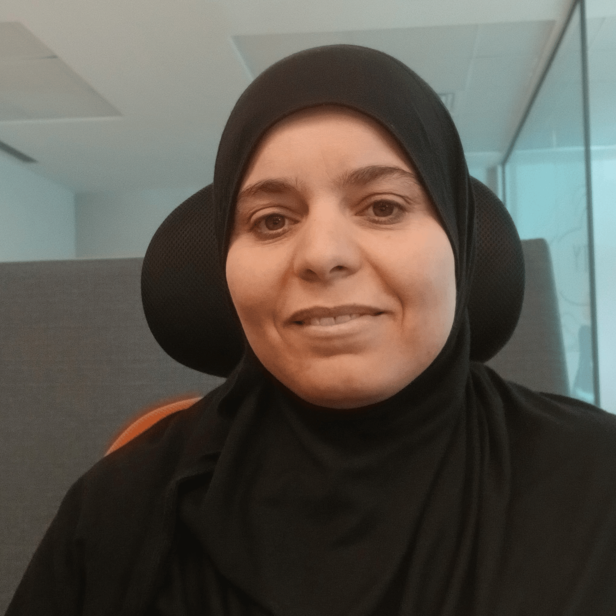 Hasna Tlili - Product manager