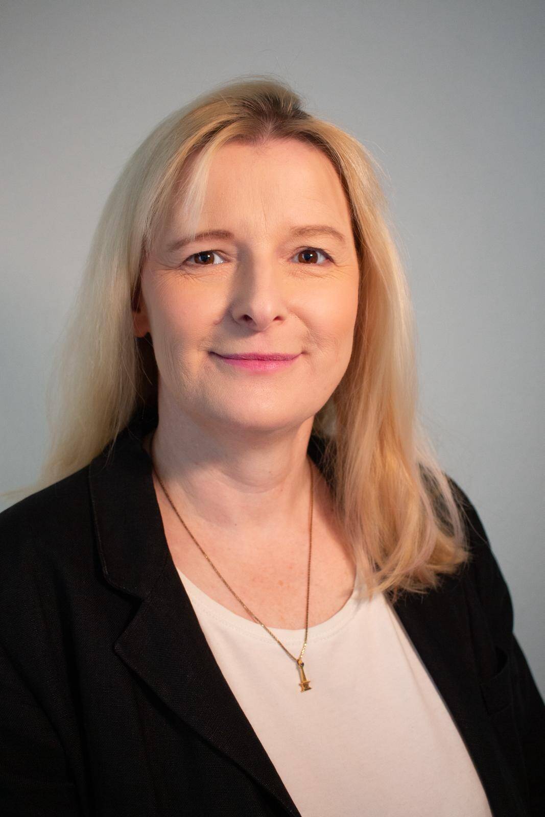 Daniela Berger-Riede - Fachübersetzungen - Technik, Bauwesen, Logistik
