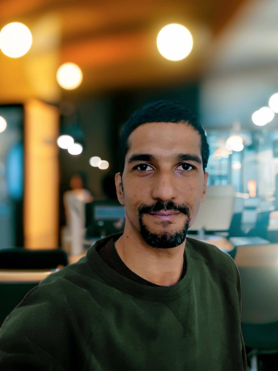 Cédric Fortuné -   👋😀✌️Graphiste / D.A / Webdesigner 🛸