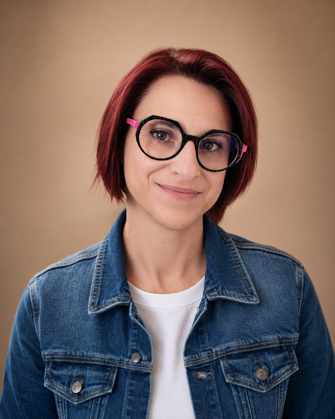Carine Courtinat - Consultante IA pour TPE/PME& Social Media Manager 