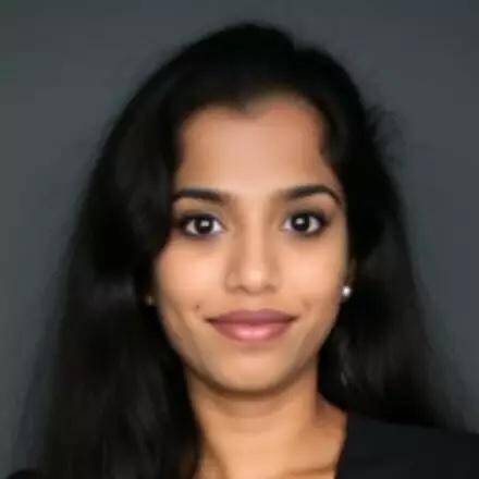 Shakthi Jean - Consultante Digital Ops & IA | CRM · RevOps · Data