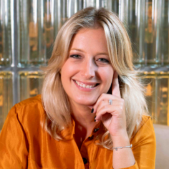 Alexia Mayer - Journaliste, autrice, fondatrice d'un podcast