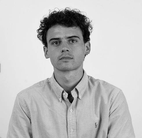 Max D.