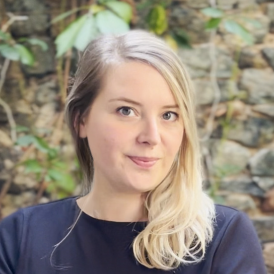 Juliette Coulloudon - Directrice artistique • UI designer • Webdesigner