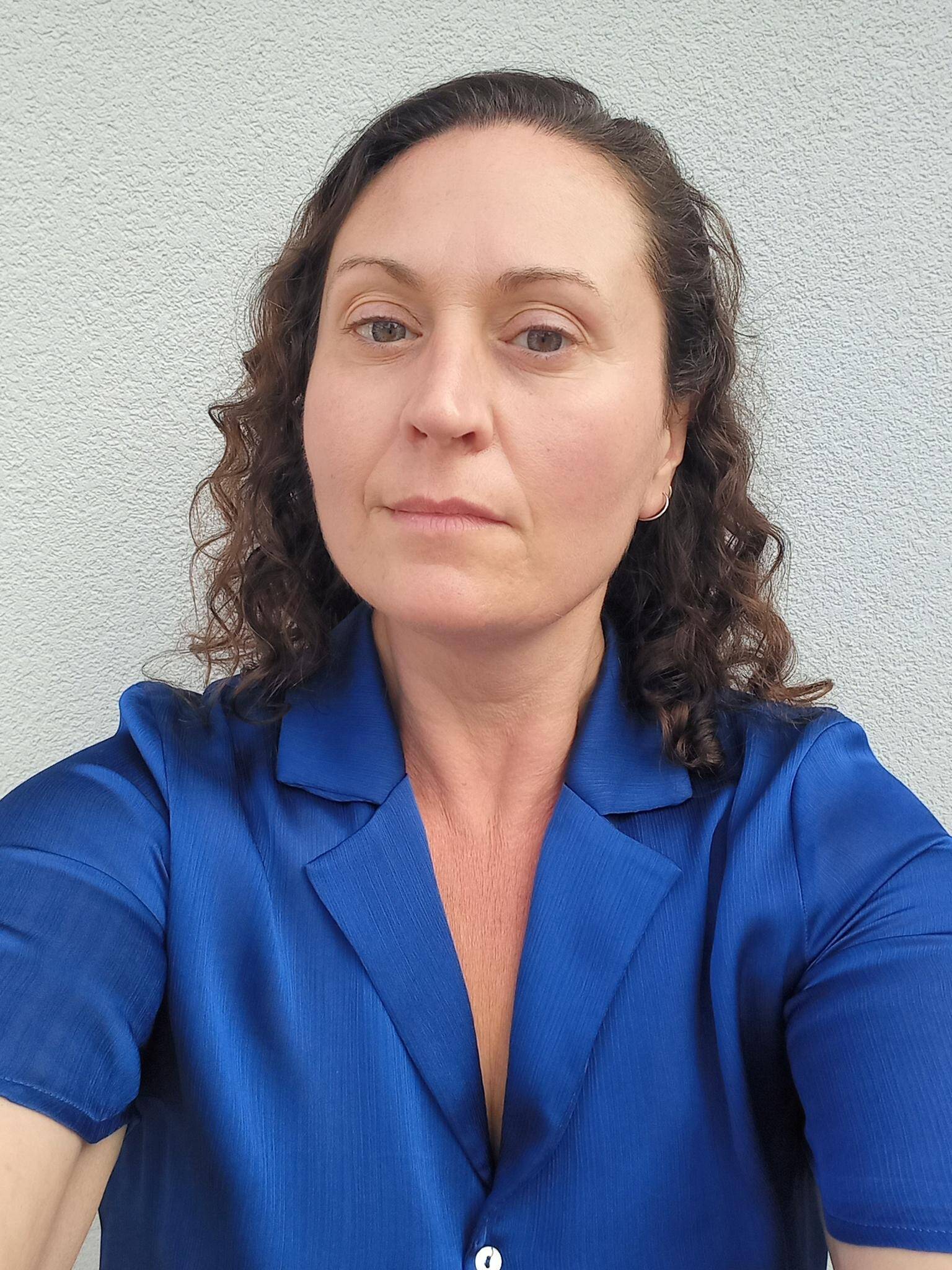 Eva B.