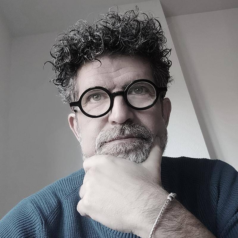 Öscar Sáez - Eco·escenografías de marca para eventos con alma