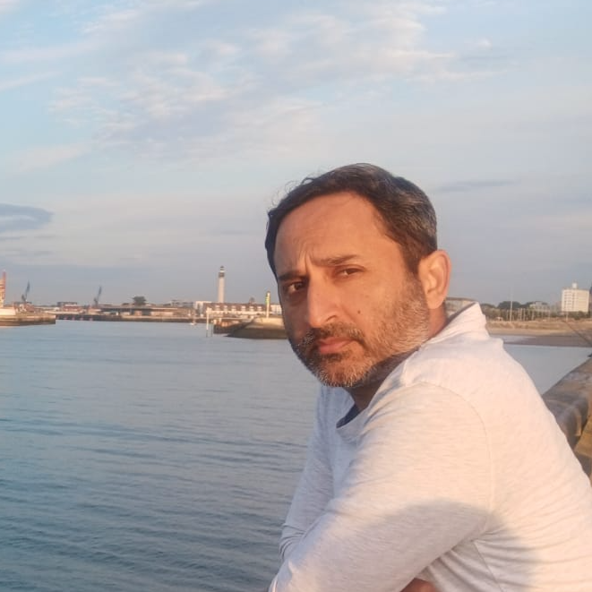 Usman Farooq - Services en Social Media Marketing & Marketing Dig