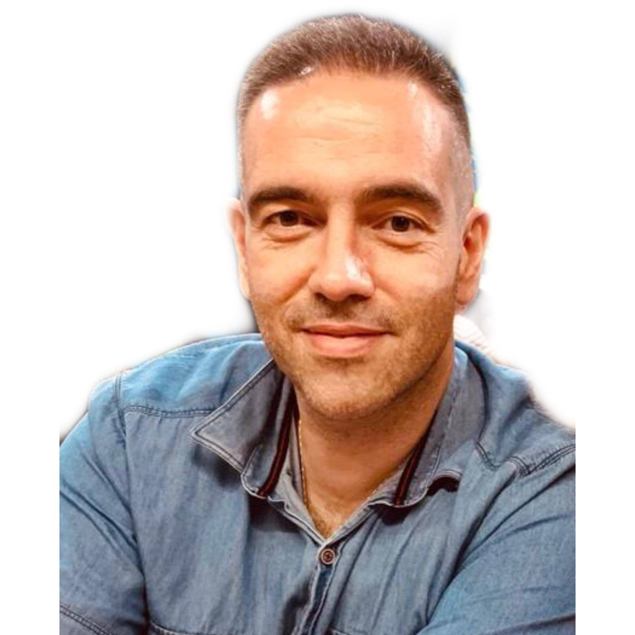 Carlos Benito Palomares Campos