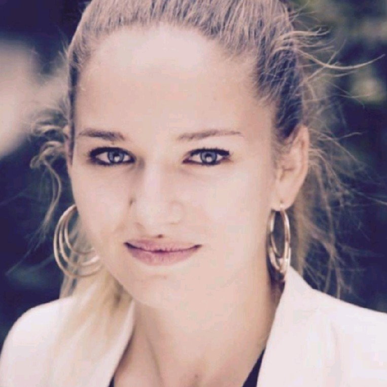 Agathe B.