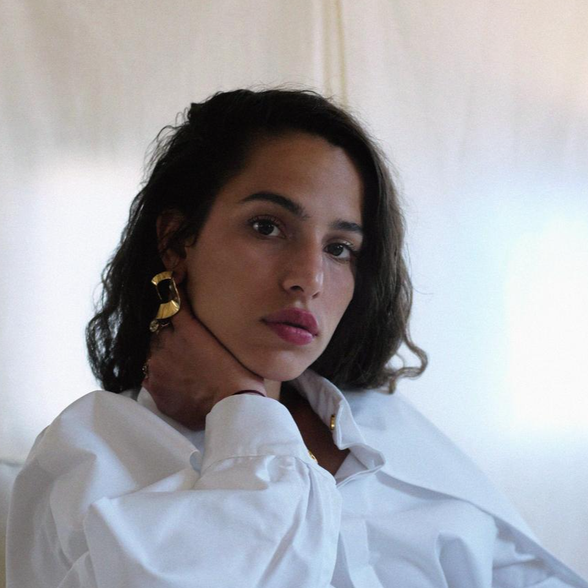 Zisla T.