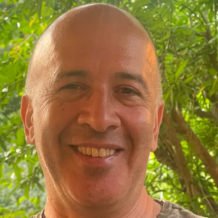 Emre  - Partner, Consultant & Organizational Systems Coach