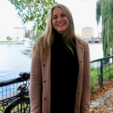 Leonie Weis - Projekt- und Marketing Manager / Social Media