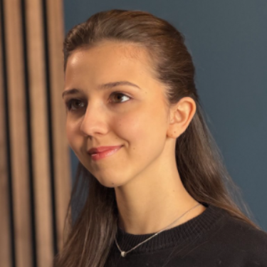 Kira Molchanova - UI/UX Designer
