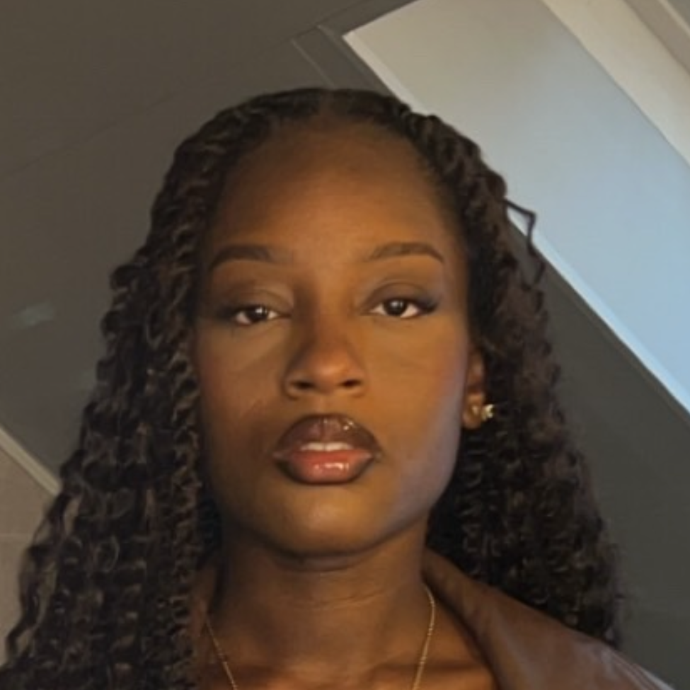 Shnaïka Boucard - Community manager