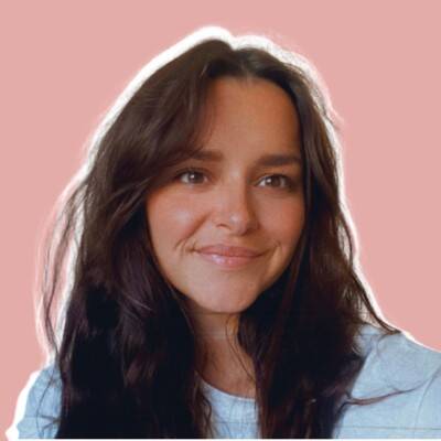 Coleen Hare - 🚀 Brand & Social Media Manager  🚀