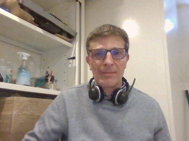 Joël  - Technical Support Engineer and Users