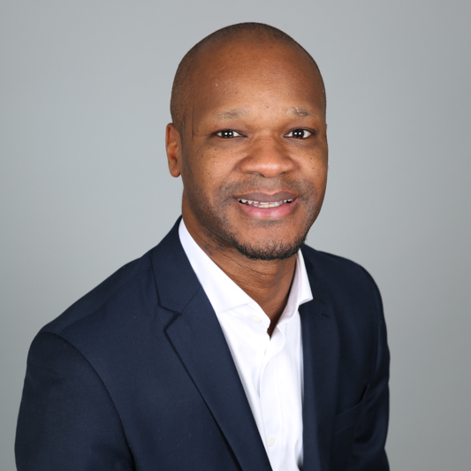 Aymeric Thon-Adjalin - Expert data . Product Owner . Project Manager  