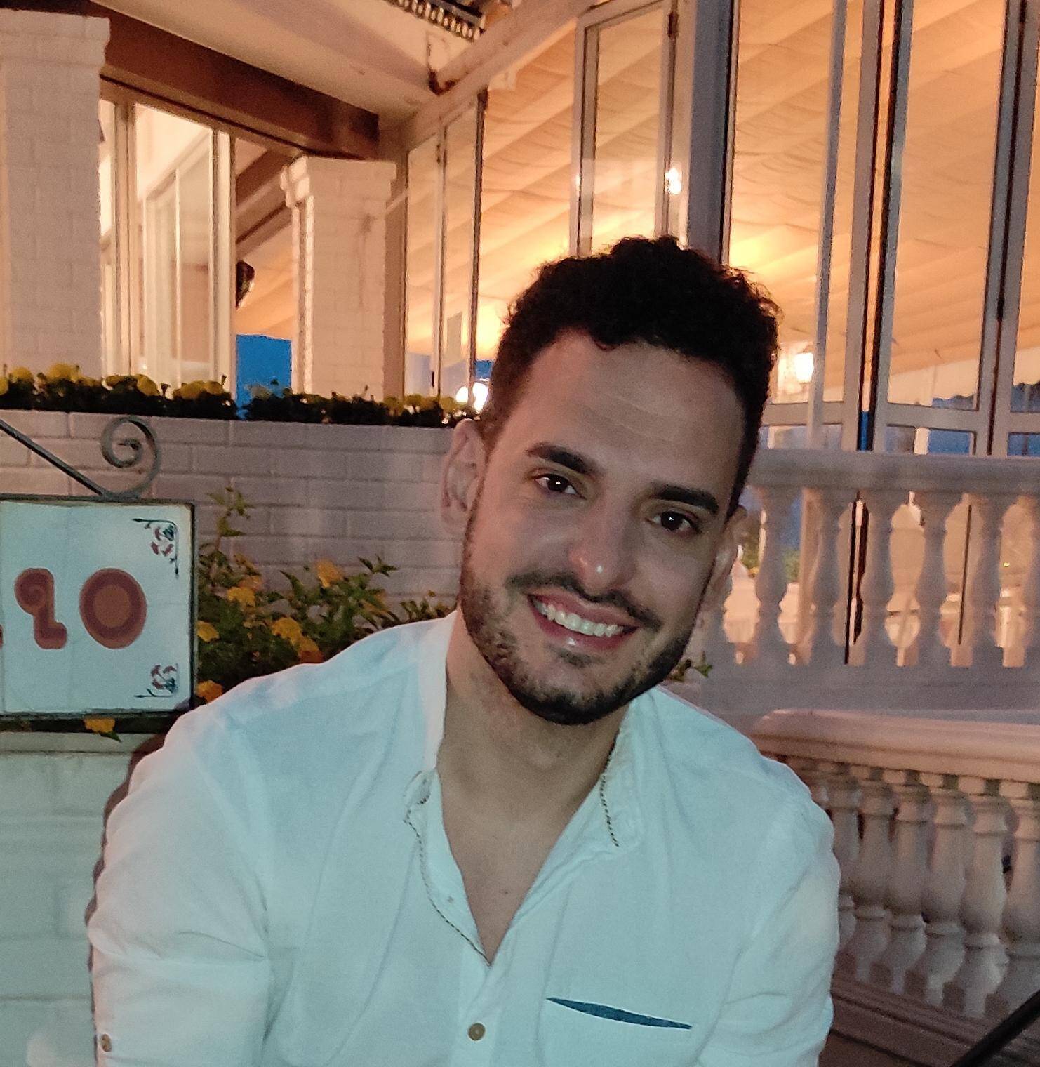 Juan R.