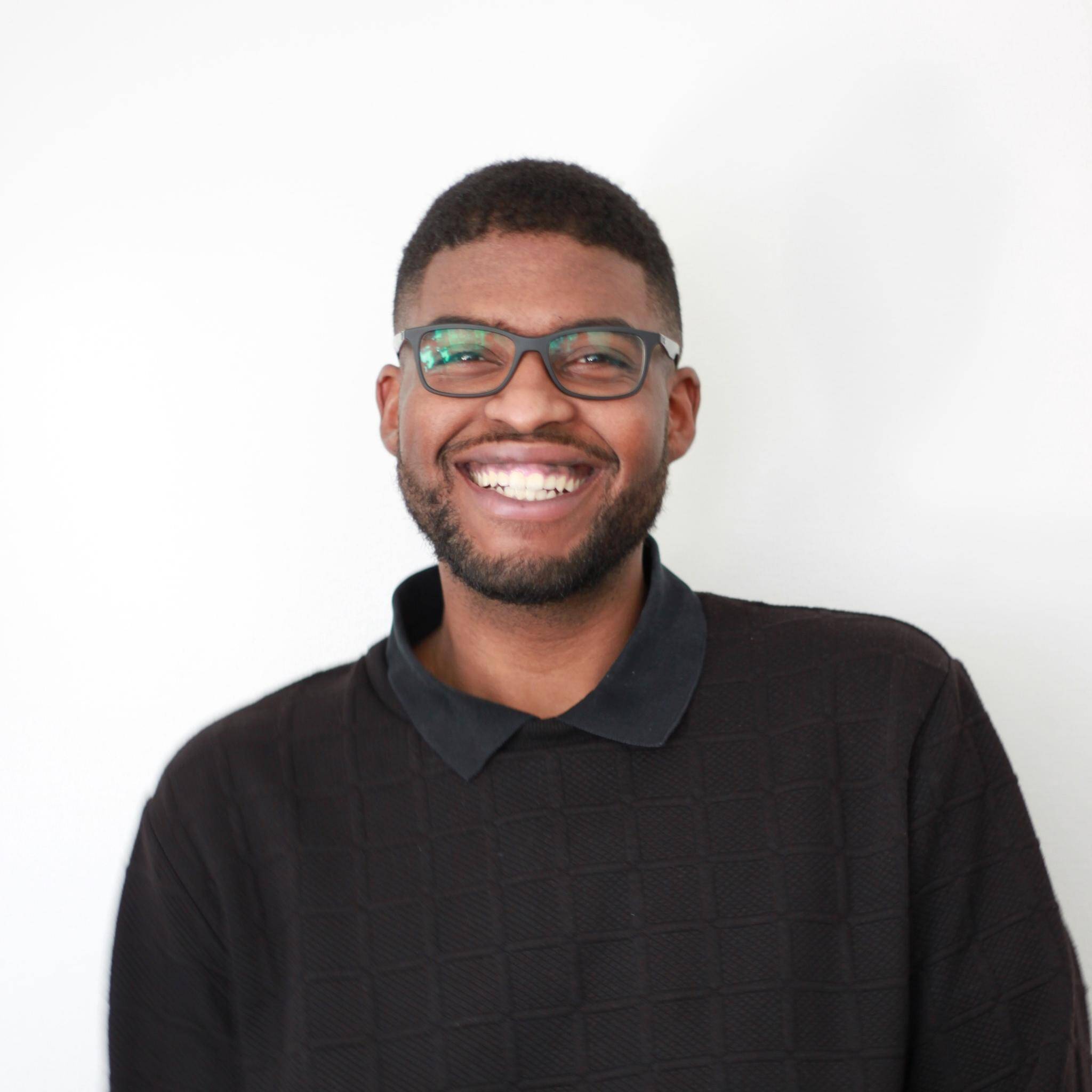 Michel  - Business/Functional analyst & Front-end Developer