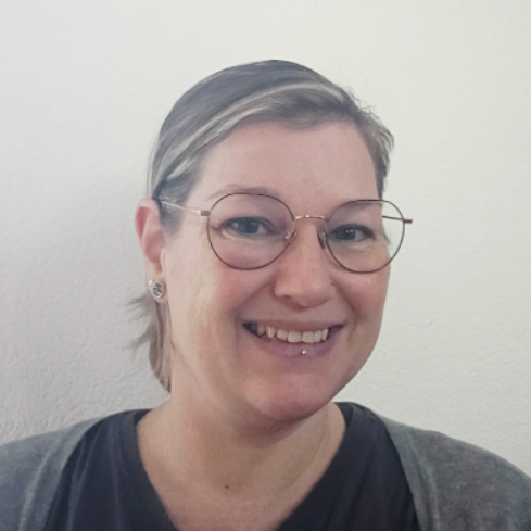 Karin Thomi