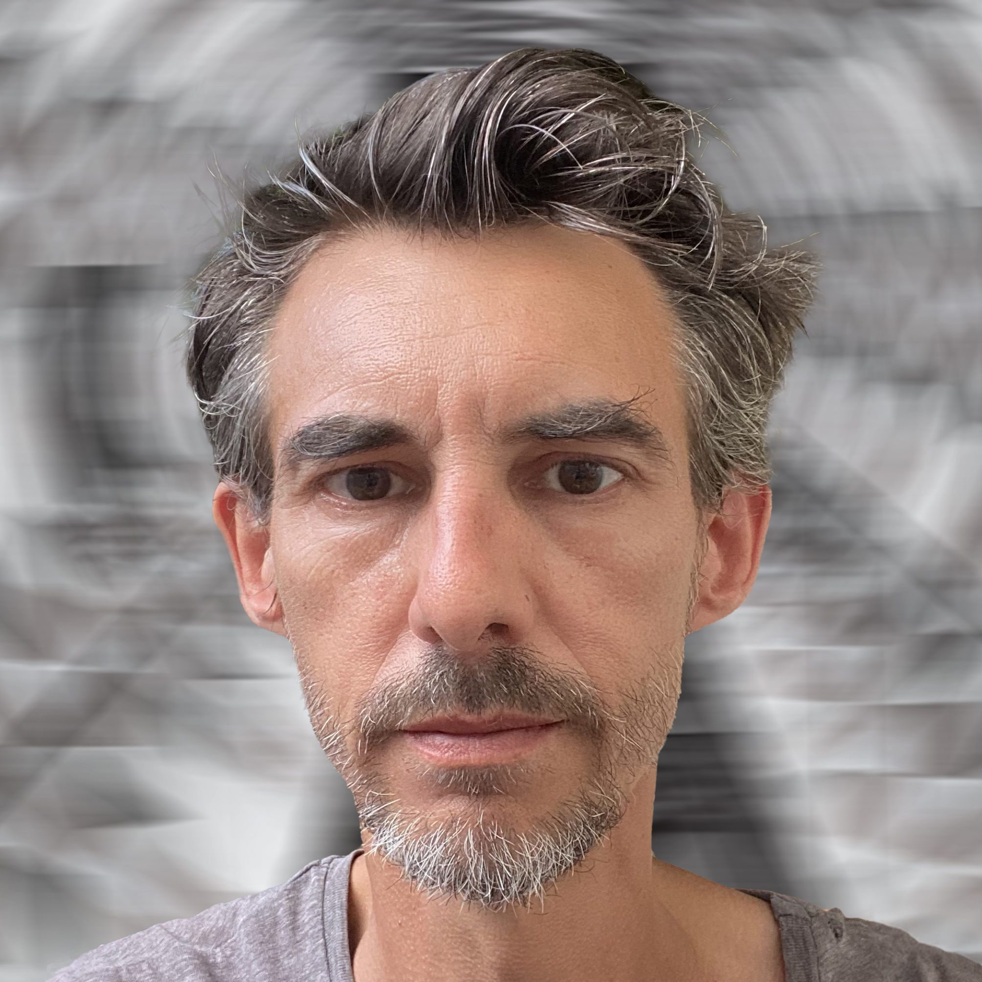 Matthieu Guéret - Motion Designer sénior 2D/3D/Unreal Engine/IA - DA