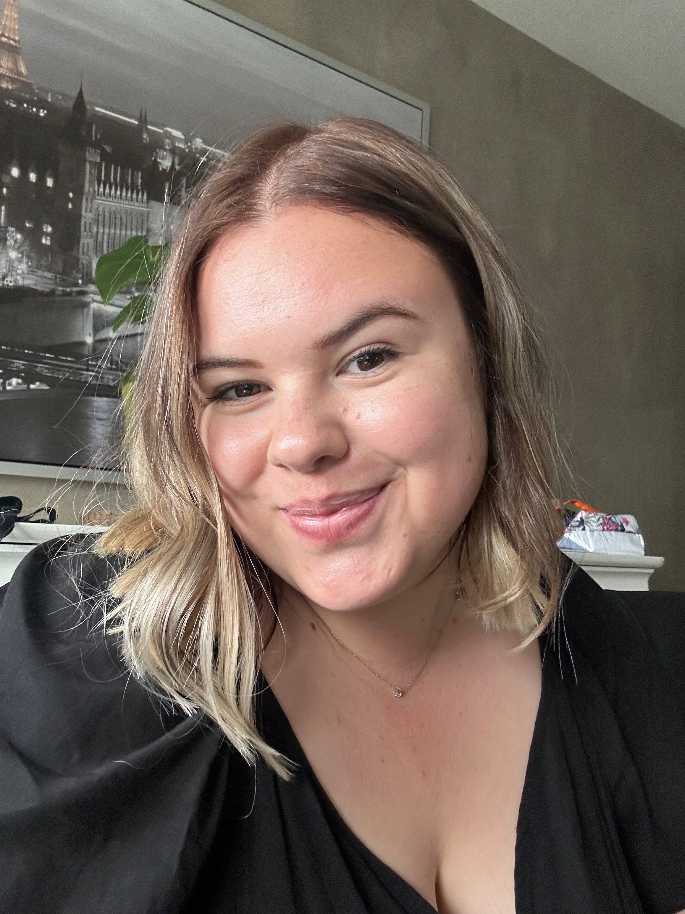 Agathe J. - Organisation d'événements & création de contenu 
