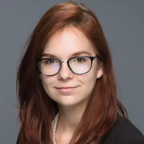Alexandra  - Abogado | Propiedad Intelectual | Contrato