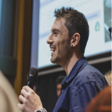 Alex Abalo - Senior analytics engineer