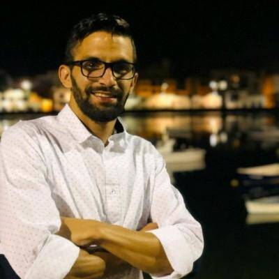 Dervys  - Happiness Officer & GenAI Advisor