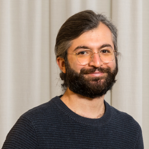 Ali Nezamolmaleki