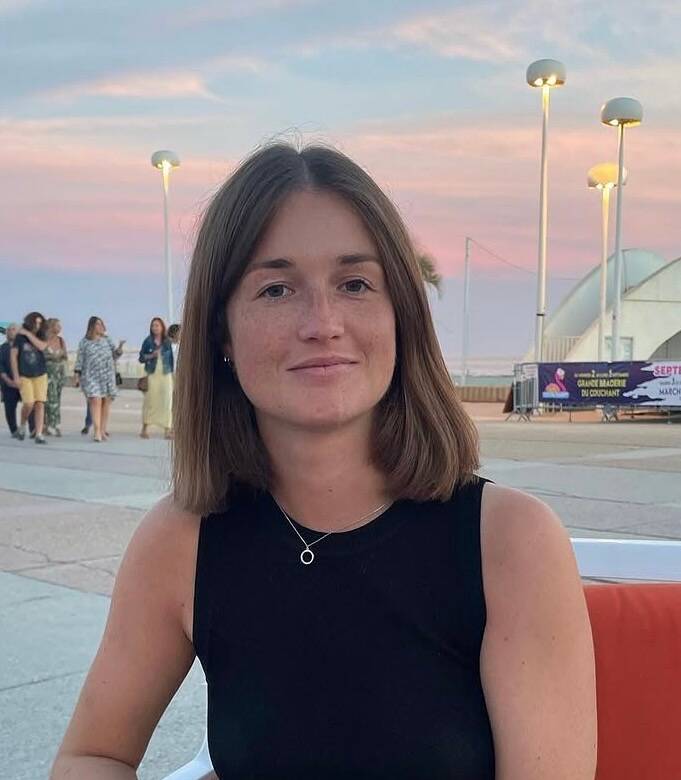 Julie Pinter - Ghostwriter LinkedIn / Rédaction / Copywriter