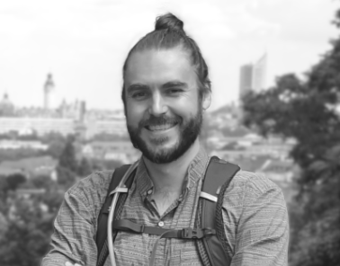 Constantin  - Business Coach with Founder & Mgmt Background