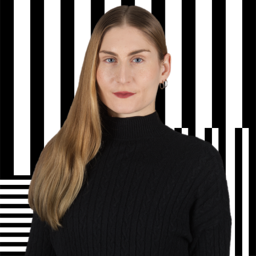 Nona Fragnière - Trilingual Marketing & Content Specialist