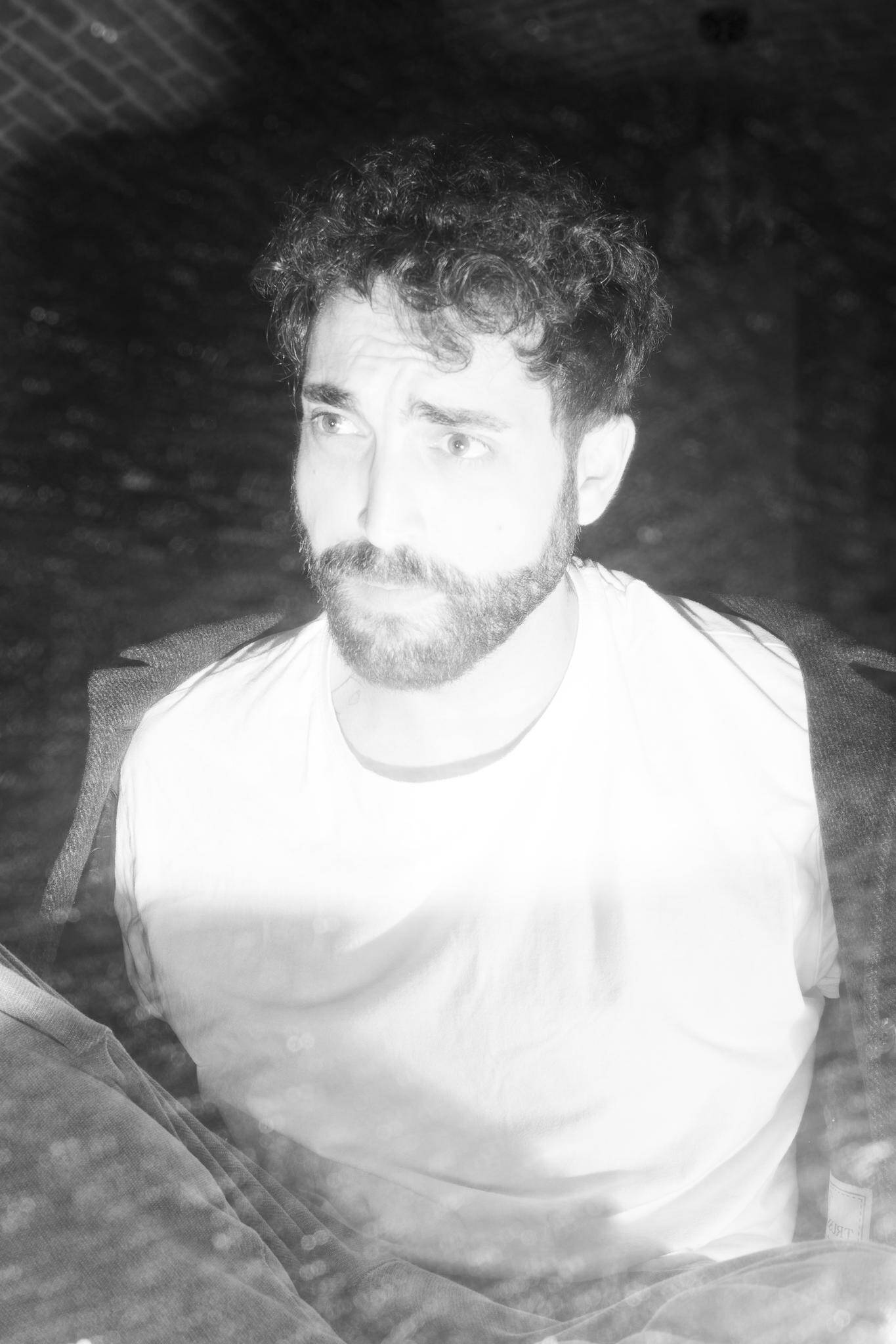 Thiago Palia - Filmmaker. Video Editor. Photographer.