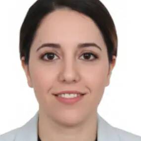 Houda L - CRM & Salesforce Specialist | CPQ & Data Quality