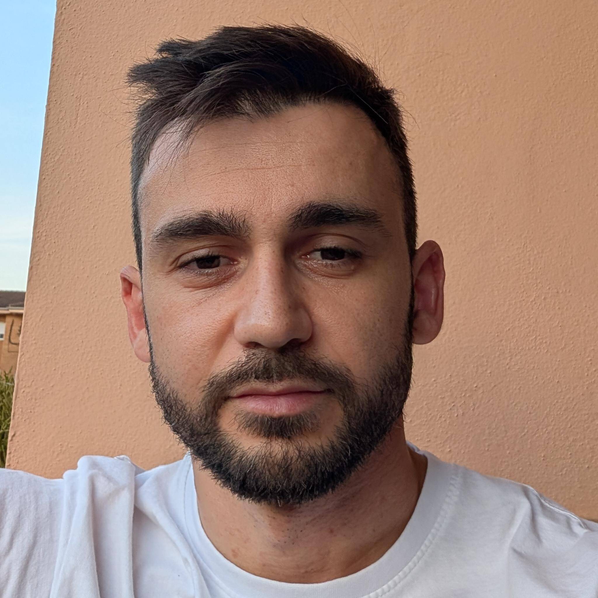 Néctor  - Software Engineer