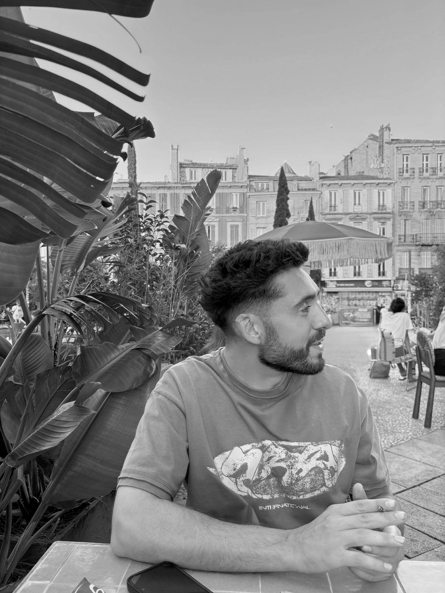 Alexis Czizek - Graphiste | Directeur Artistique | UI Designer