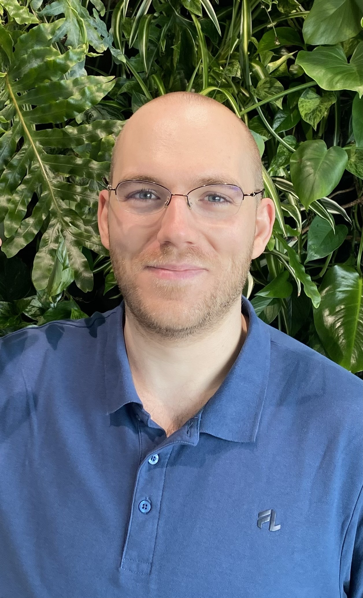 Nicolas V. - Développeur Backend | NodeJS, C# .NET, AWS
