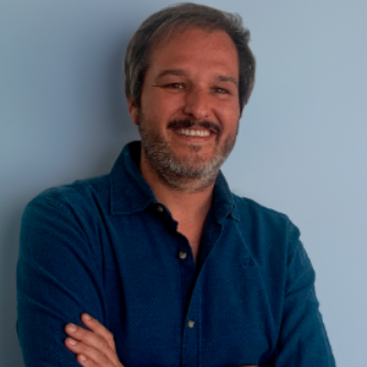 Juan  - CMO | Comercial strategy, Product, Brand, Customer