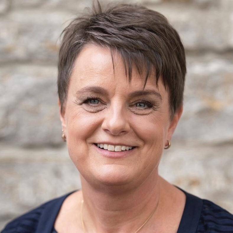 Alexandra Dorstenstein - Senior Accountant - Bilanzbuchhalterin IHK
