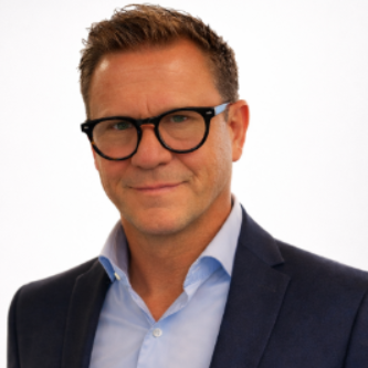 Luc Peeters