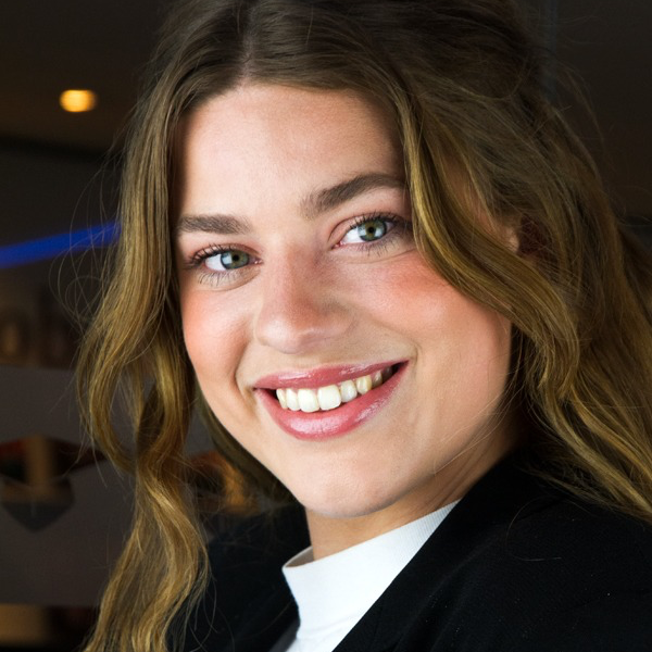 Claire Van Der Pas