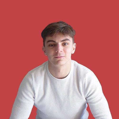 Corentin Peixoto - Community Manager