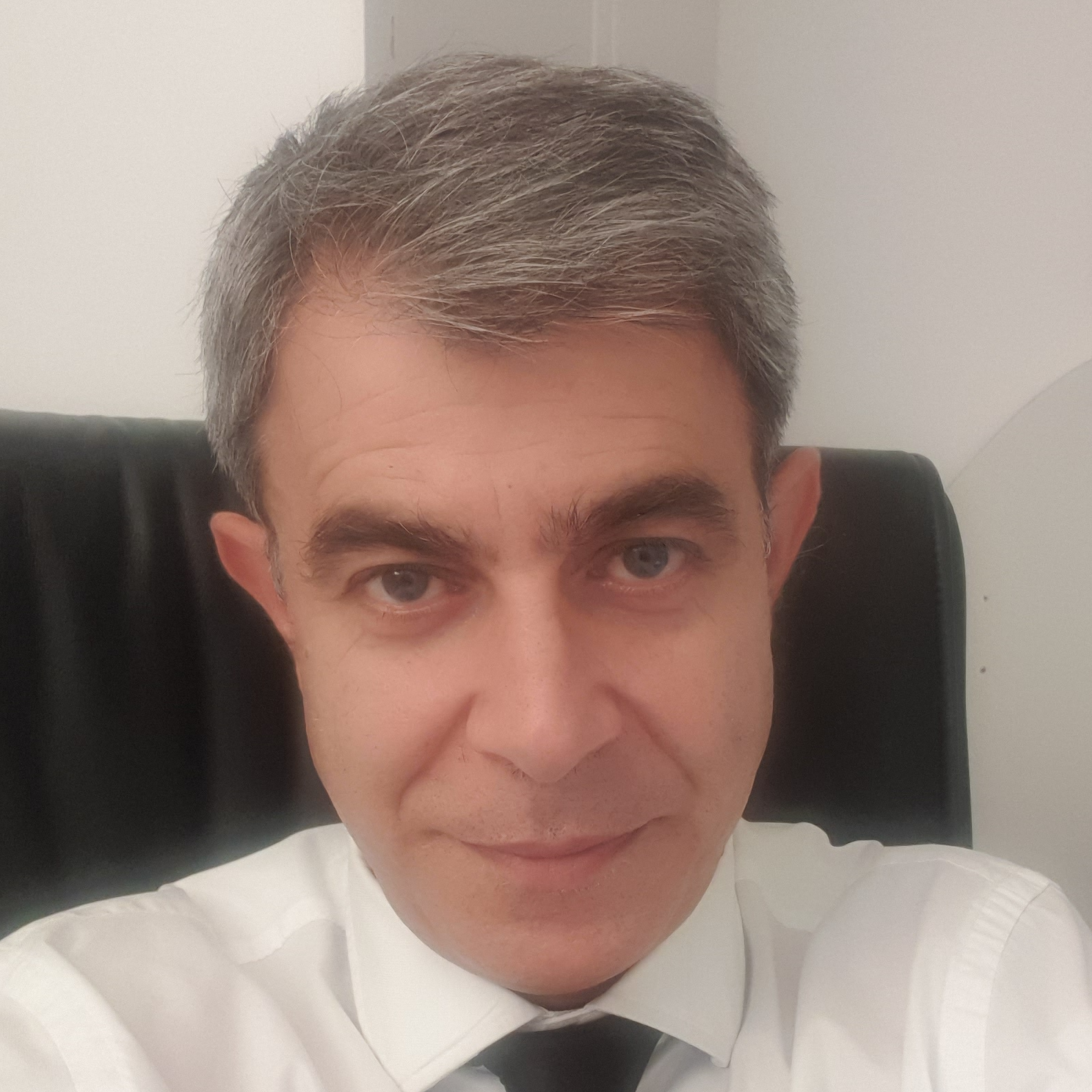 Thierry D.