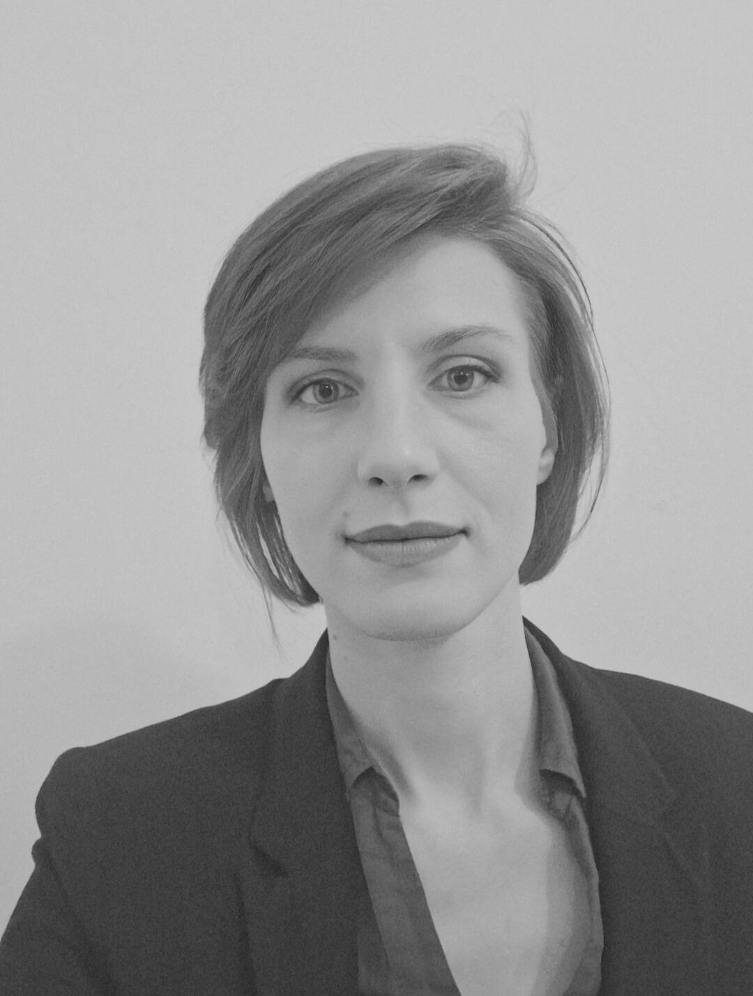 Ophelie Piekarek - Product Owner / Business Analyst / AMOA